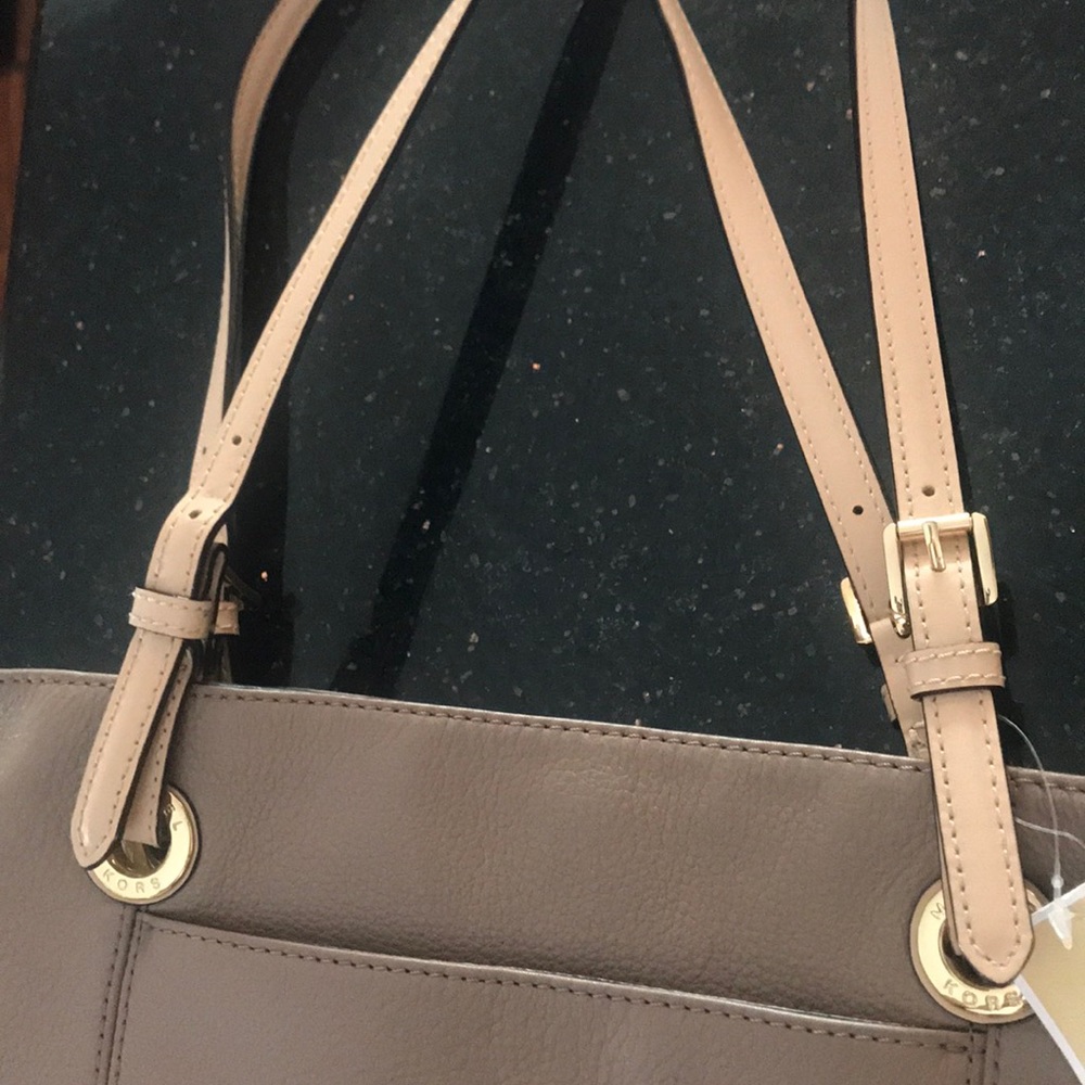 Michael Kors tote